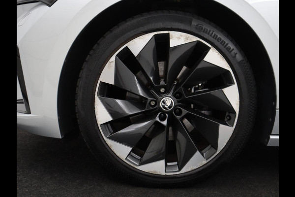 Škoda ENYAQ iV 60 Sportline | SOH 92,2% | Camera | Stuurverwarming | Adaptive Cruise | Navigatie | DAB+ | Bluetooth | Carplay | Sfeerverlichtingen | Climate control