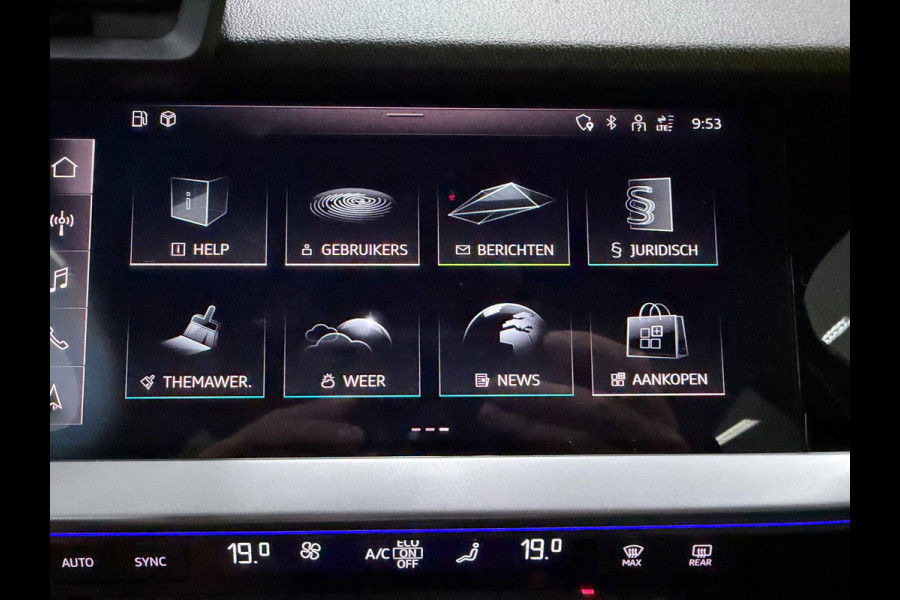Audi A3 Sportback 45 TFSI e S edition Competition SOH 95% SFEERVERL/NAVI/V-COCKPIT/B&O/CARPLAY/ADAPT-CRUISE///