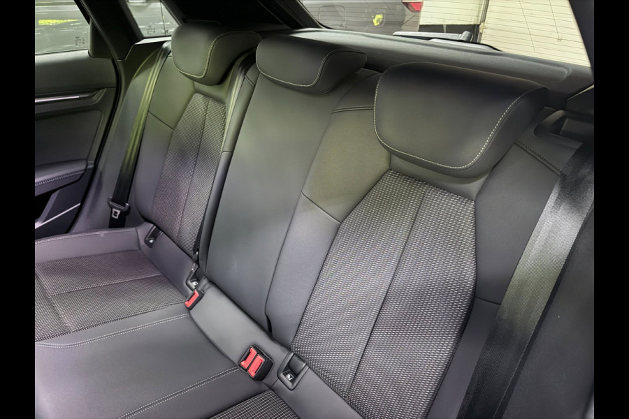 Audi A3 Sportback 45 TFSI e S edition Competition SOH 95% SFEERVERL/NAVI/V-COCKPIT/B&O/CARPLAY/ADAPT-CRUISE///