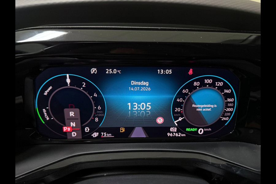 Volkswagen Multivan 1.4 eHybrid BULLI LANG SOH 91% NAVI/CARPLAY/DAB/ADAPT-CRUISE/TREKH/LED/ECC/PDC///