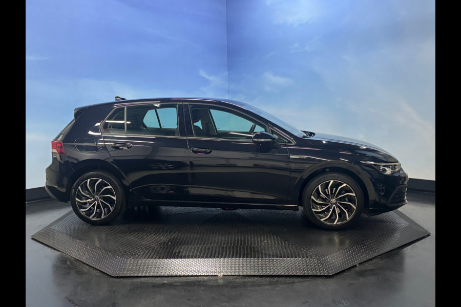 Volkswagen Golf 1.5 TSI Life Navi | Clima | Cruise | PDC