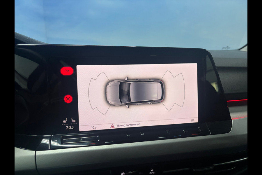 Volkswagen Golf 1.5 TSI Life Navi | Clima | Cruise | PDC