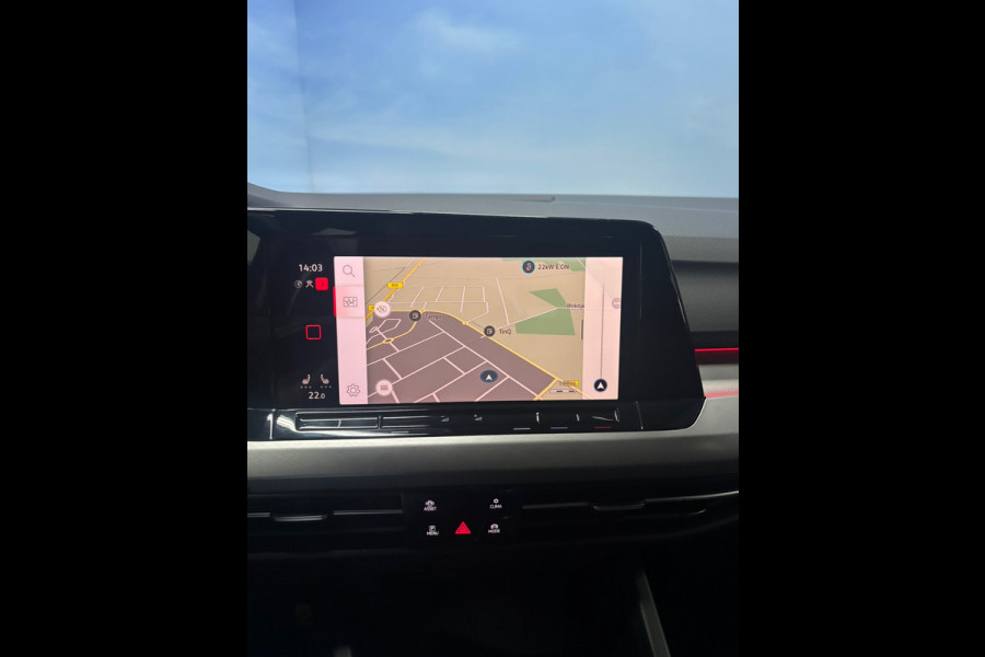 Volkswagen Golf 1.5 TSI Life Navi | Clima | Cruise | PDC