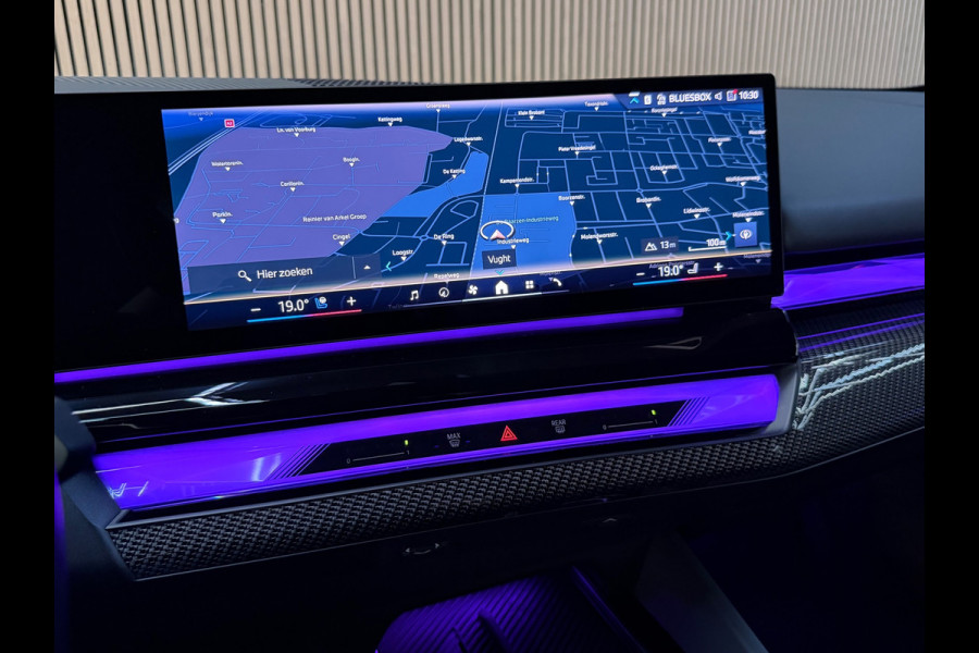 BMW 5 Serie Touring 520i M Sport Pro. Pano - Keyles - HeadUp