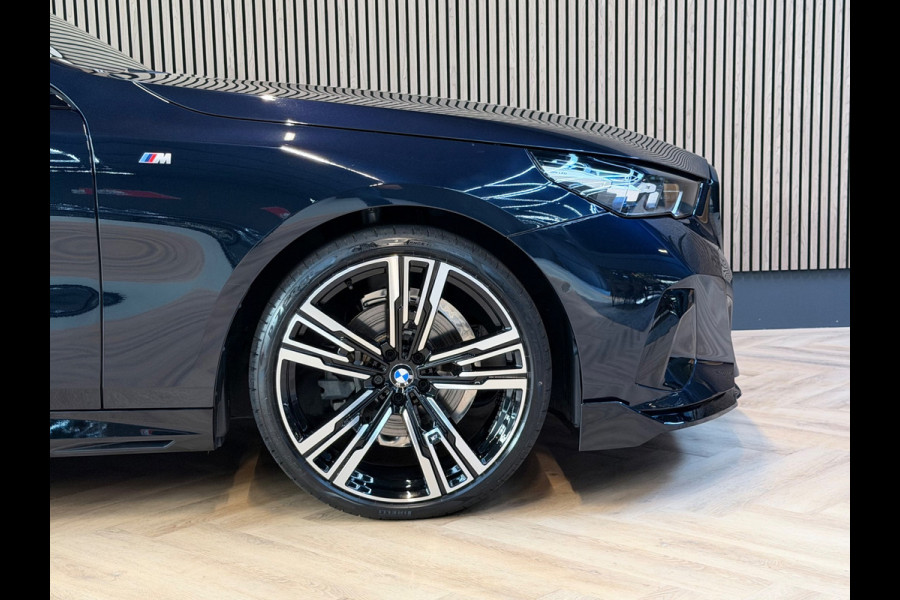 BMW 5 Serie Touring 520i M Sport Pro. Pano - Keyles - HeadUp