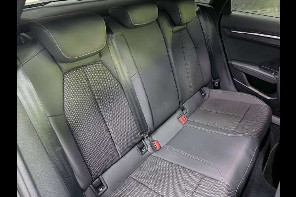 Audi A3 Sportback 45 TFSI e S edition Competition SOH 95% SFEERVERL/NAVI/V-COCKPIT/B&O/CARPLAY/ADAPT-CRUISE///