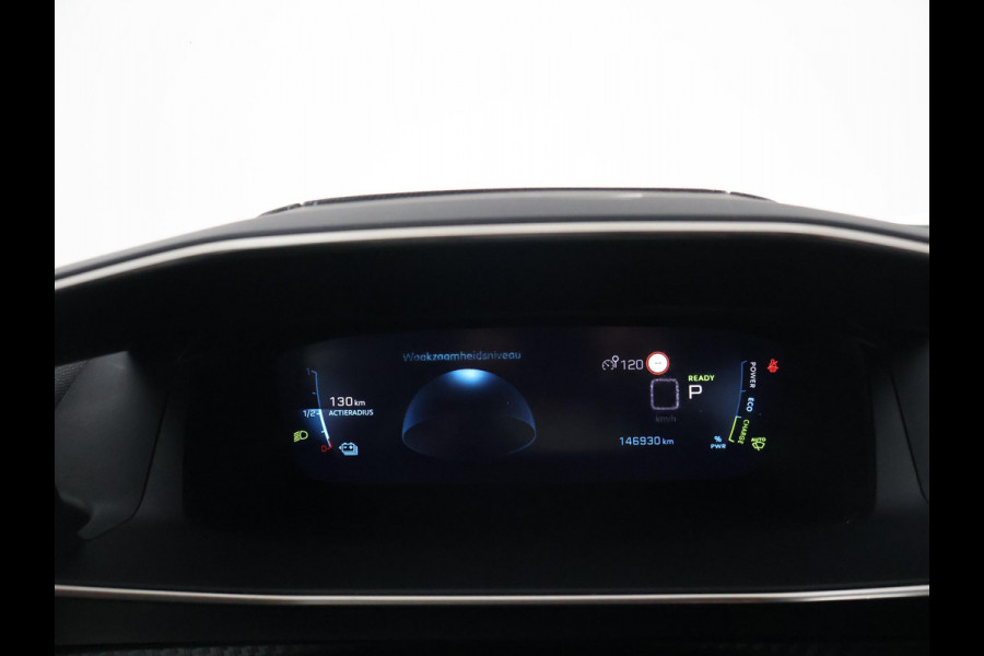 Peugeot e-2008 EV GT PREMIERE + PANORAMA SCHUIFDAK | ADAPTIVE CRUISE | STOELVERWARMING | CAMERA