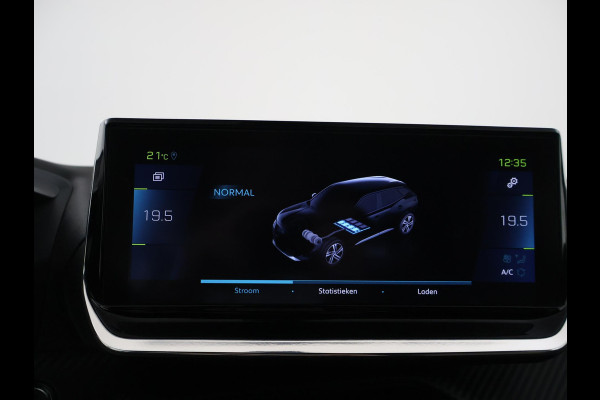 Peugeot e-2008 EV GT PREMIERE + PANORAMA SCHUIFDAK | ADAPTIVE CRUISE | STOELVERWARMING | CAMERA