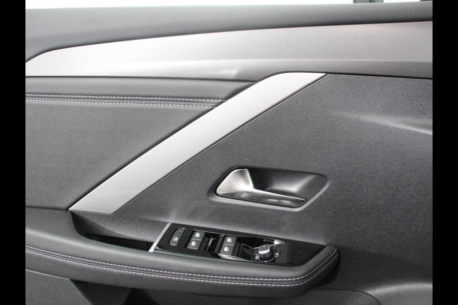 Opel Astra 1.2 Turbo 130PK Automaat GS Navigatie Apple Carplay/Android Auto Stoelverwarming Adaptive Cruise Control 360 Camera Adaptive Cruise Control 17"Lichtmetalen Velgen