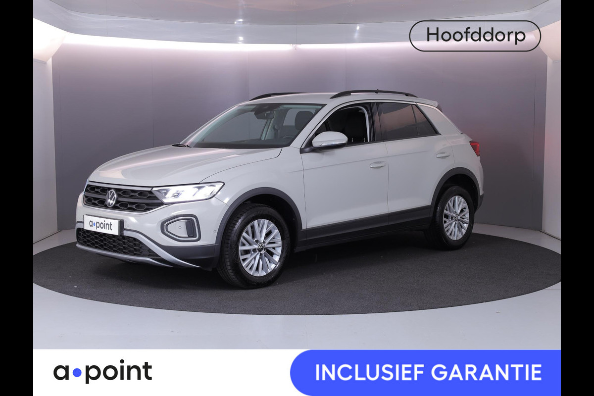 Volkswagen T-Roc 1.0 TSI Life Business 110 pk | Navigatie | Parkeersensoren (Park assist) | Achteruitrijcamera | Keyless | Autom. airco |