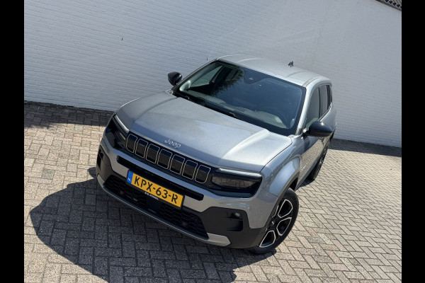 Jeep Avenger Summit 54 kWh Clima Camera Carplay PDC voor en achter Half Leder