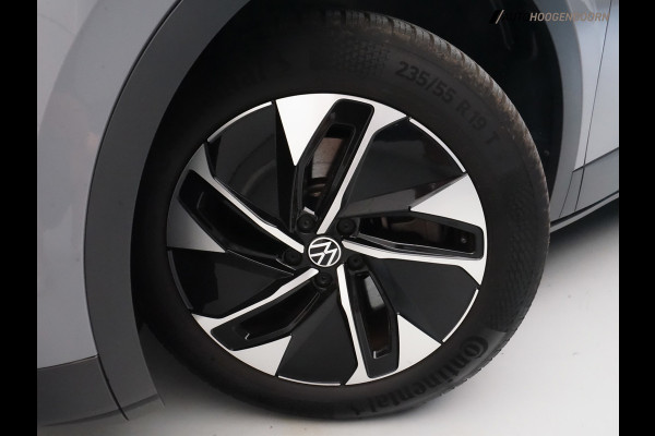 Volkswagen ID.4 Pro 77 kWh SOH 94% (ALCANTARA,STOELVERWARMING,APPLE CARPLAY,LED VERLICHTING,PARKEERSENSOREN,TREKHAAK,LM-VELGEN)