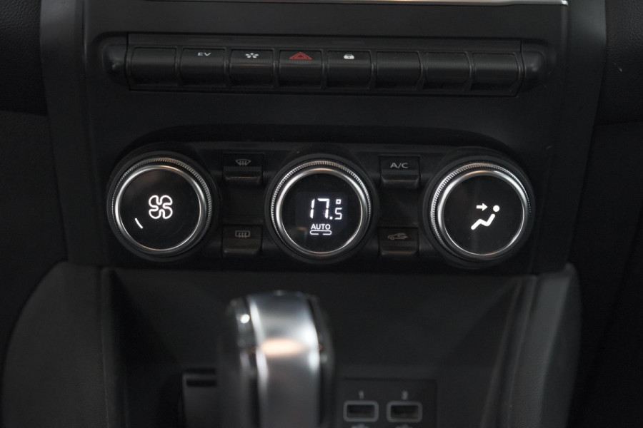 Renault Captur 1.6 E-Tech full hybrid 145 techno | Camera | Parkeersensoren | Climate control | Keyless