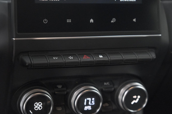 Renault Captur 1.6 E-Tech full hybrid 145 techno | Camera | Parkeersensoren | Climate control | Keyless