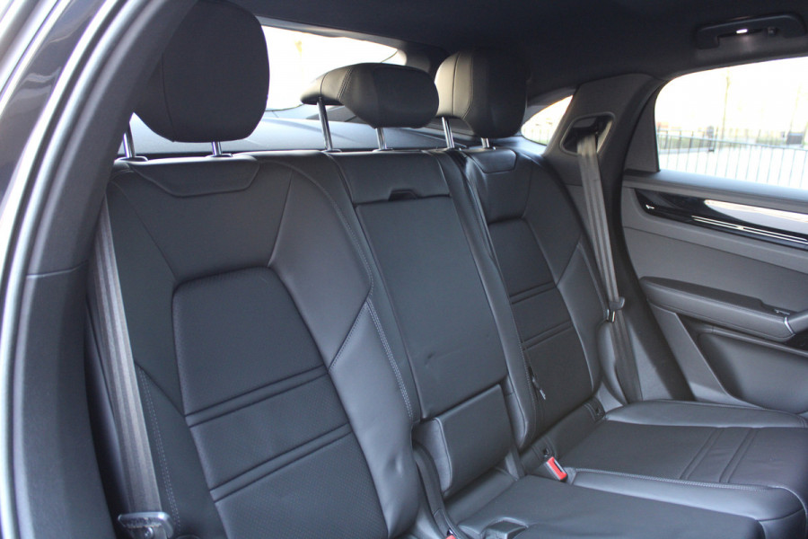 Porsche Cayenne Coupé 3.0 E-Hybrid | NAP | 360 | MEMORY | BOSE | ELEK TREKHAAK | SPORT CHRONO |