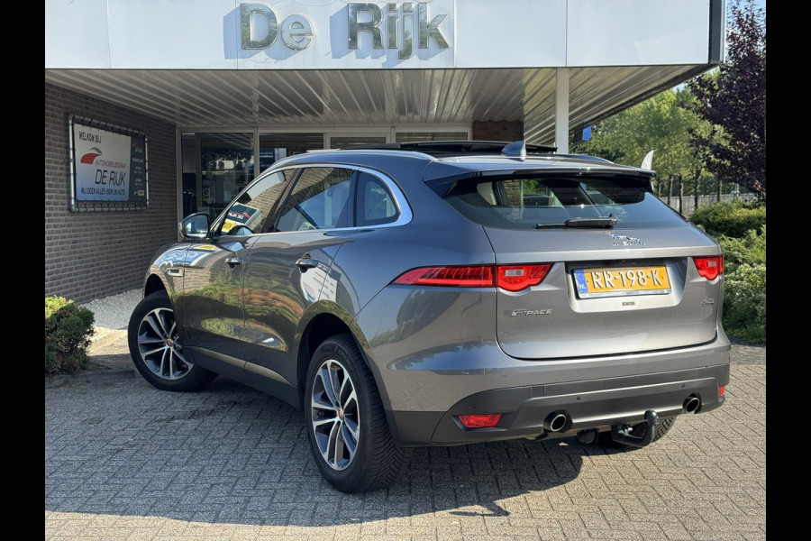 Jaguar F-Pace 2.0 Portfolio AWD 25t | Pano, Leder, Navi, Stoel+Stuurverw., Trekh., Carplay/Android | NAP | Dealeronderhouden |