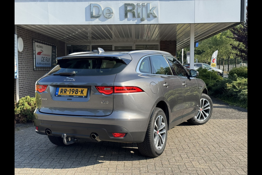 Jaguar F-Pace 2.0 Portfolio AWD 25t | Pano, Leder, Navi, Stoel+Stuurverw., Trekh., Carplay/Android | NAP | Dealeronderhouden |