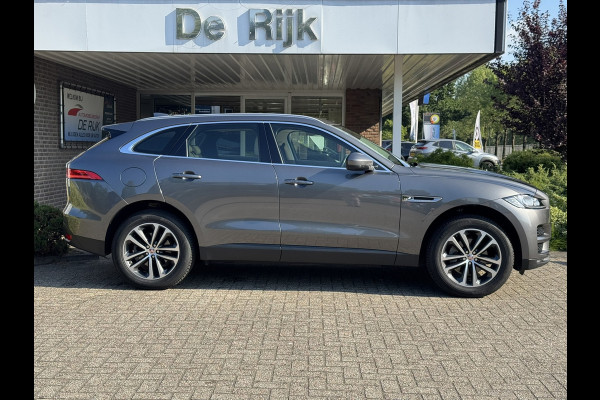 Jaguar F-Pace 2.0 Portfolio AWD 25t | Pano, Leder, Navi, Stoel+Stuurverw., Trekh., Carplay/Android | NAP | Dealeronderhouden |