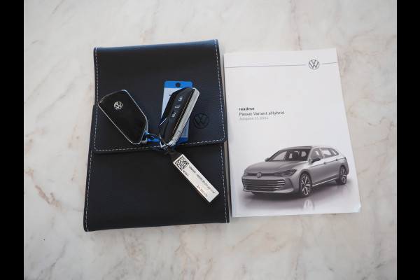 Volkswagen Passat Variant 1.5 eHybrid Elegance | 5 Jaar Garantie | Panoramadak | Leder | Trekhaak | Harman/Kardon | HUD | 360 | Sfeerlicht | Keyless