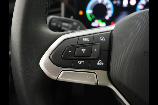 Volkswagen Passat Variant 1.5 eHybrid Elegance | 5 Jaar Garantie | Panoramadak | Leder | Trekhaak | Harman/Kardon | HUD | 360 | Sfeerlicht | Keyless