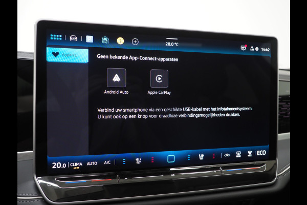 Volkswagen Passat Variant 1.5 eHybrid Elegance | 5 Jaar Garantie | Panoramadak | Leder | Trekhaak | Harman/Kardon | HUD | 360 | Sfeerlicht | Keyless