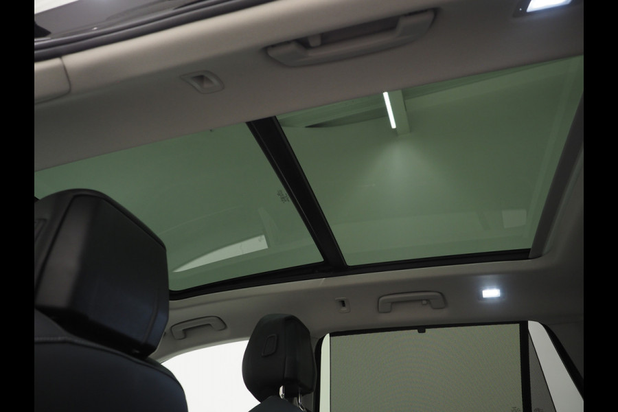 Volkswagen Passat Variant 1.5 eHybrid Elegance | 5 Jaar Garantie | Panoramadak | Leder | Trekhaak | Harman/Kardon | HUD | 360 | Sfeerlicht | Keyless