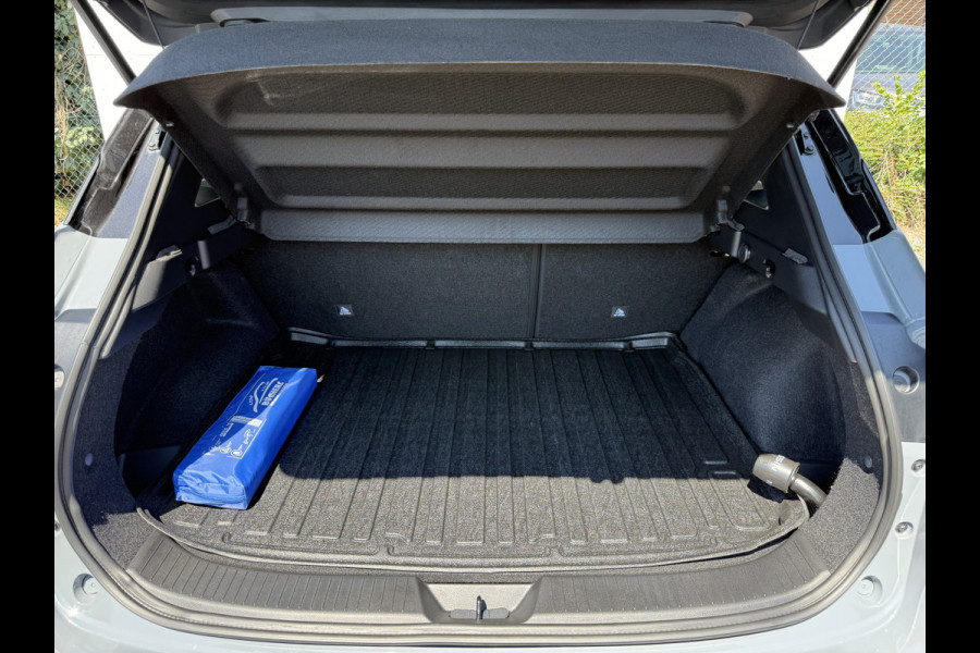 Nissan QASHQAI 1.5 e-Power Black Edition | Trekhaak | Pano | Winter-pakket | ACC | 18 inch
