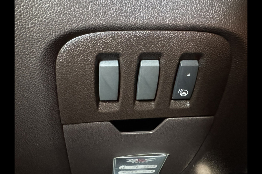 Renault Espace 1.8 TCe Initiale Paris 7p. Automaat Afn.Trekhaak Camera Navi Carplay Cruise PDC V+A Clima Sfeerverlichting