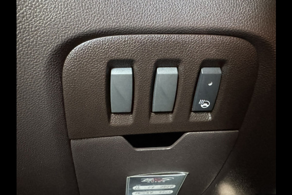 Renault Espace 1.8 TCe Initiale Paris 7p. Automaat Afn.Trekhaak Camera Navi Carplay Cruise PDC V+A Clima Sfeerverlichting