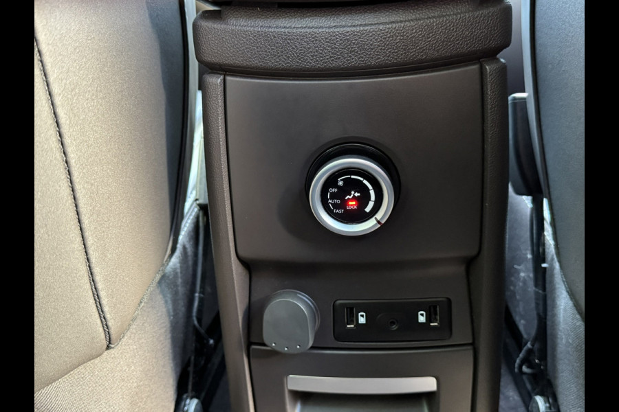 Renault Espace 1.8 TCe Initiale Paris 7p. Automaat Afn.Trekhaak Camera Navi Carplay Cruise PDC V+A Clima Sfeerverlichting