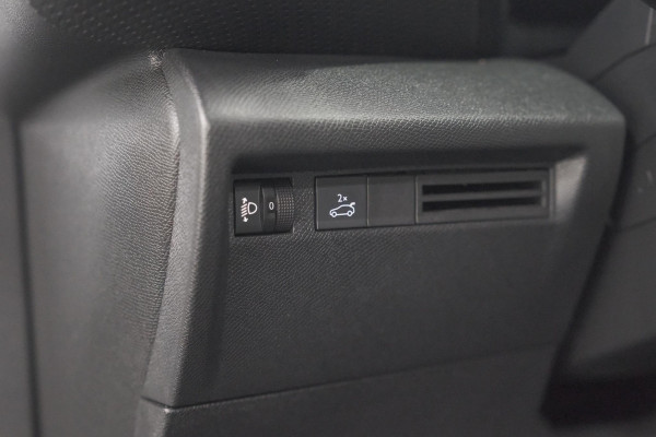 Citroën C4 X 1.2 Hybrid 145 Max | Camera | Adaptieve Cruise Control | Apple Carplay