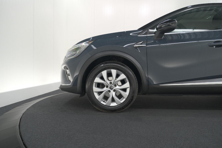 Renault Captur TCe 130 EDC Limited | Trekhaak | Adaptieve Cruise Control | Dodehoekdetectie | Camera