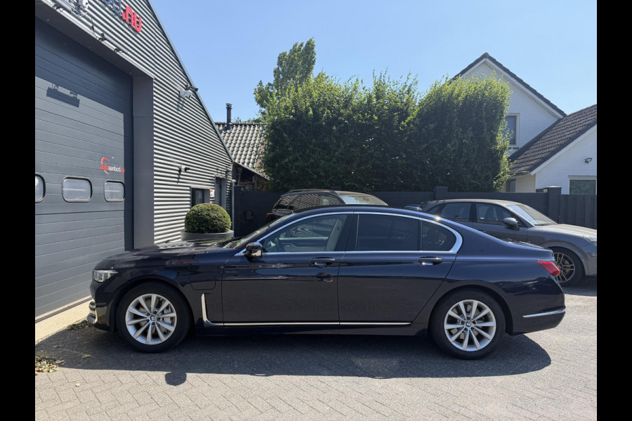 BMW 7 Serie 745e High Executive | 360* Camera | Head-Up | Massage | Laser | Stoelventilatie/Verwarming | Harmon Kardon |