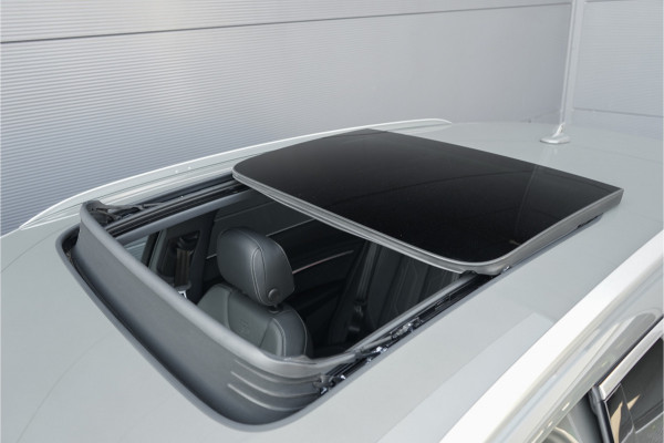 Audi Q8 e-tron 55 Quattro Advanced 115 kWh Pano ACC B&O 21"