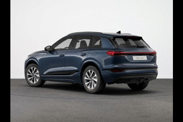 Audi Q6 e-tron Advanced edition e-tron 83 Kwh 252 pk | Trekhaak, mechanisch draaibaar | Warmtewerend glas donker tint | Sportstoel zwart leder-kunstl | Volledig in carrosseriekleur |