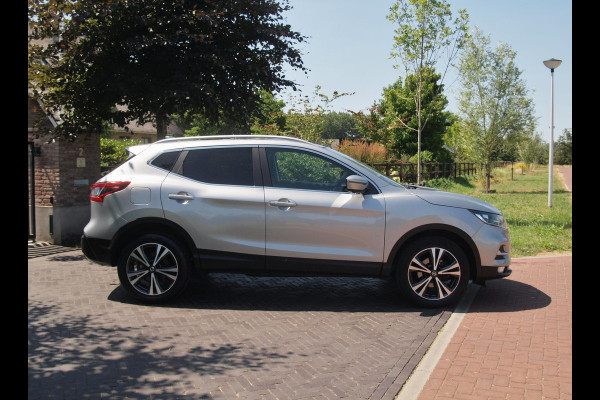 Nissan QASHQAI 1.2 N-Connecta | 360 Camera | Trekhaak | Panoramadak | Cruise Control | Navi | NL-Auto |