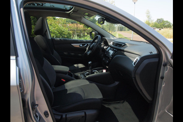 Nissan QASHQAI 1.2 N-Connecta | 360 Camera | Trekhaak | Panoramadak | Cruise Control | Navi | NL-Auto |