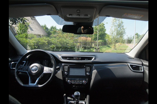 Nissan QASHQAI 1.2 N-Connecta | 360 Camera | Trekhaak | Panoramadak | Cruise Control | Navi | NL-Auto |