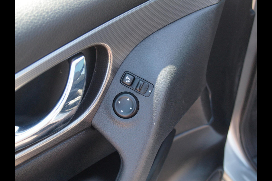 Nissan QASHQAI 1.2 N-Connecta | 360 Camera | Trekhaak | Panoramadak | Cruise Control | Navi | NL-Auto |