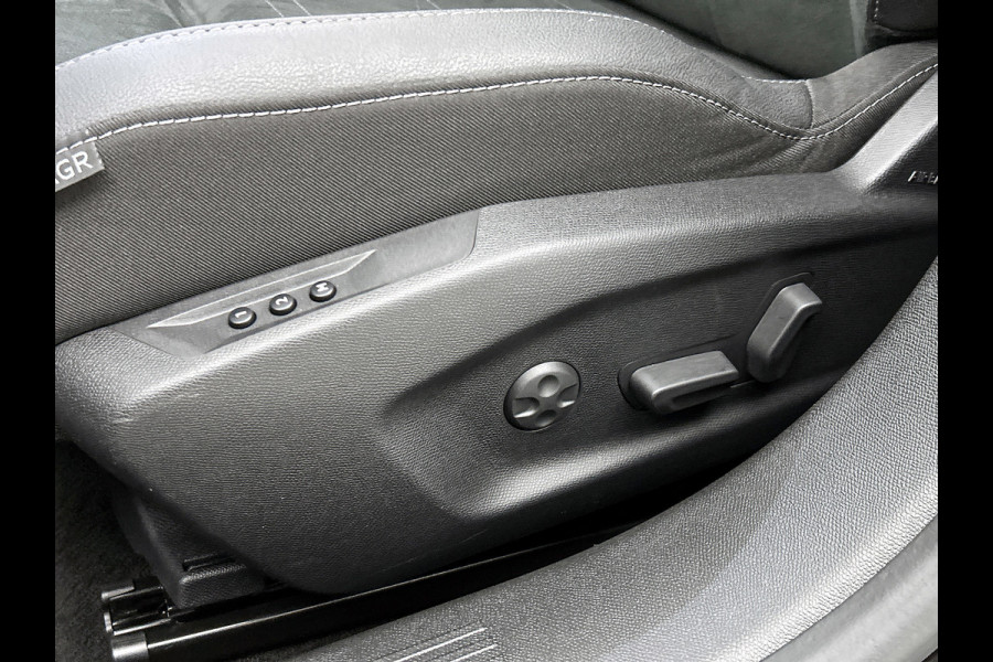 Opel Astra SPORTS TOURER 1.2 Turbo GS VOL!!! (Dealer OndH, Fabrieksgarantie, Pano, Carplay, Camera, Head-up, Stuur+Stoel Ver, Etc)