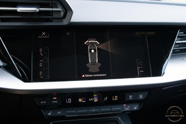 Audi A3 Sportback 40 TFSIe Edition PANO CAMERA PARKEERHULP LED 18 INCH
