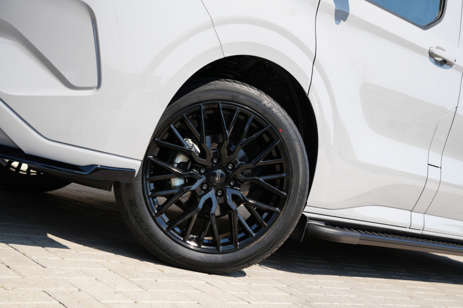 Ford E-Transit Custom 340 L2H1 Limited 71 kWh 218pk - Trekhaak - ACC - B&O - Navi - Stoel/Stuurverwarming - 360 Camera - Blindspot - Rijklaar