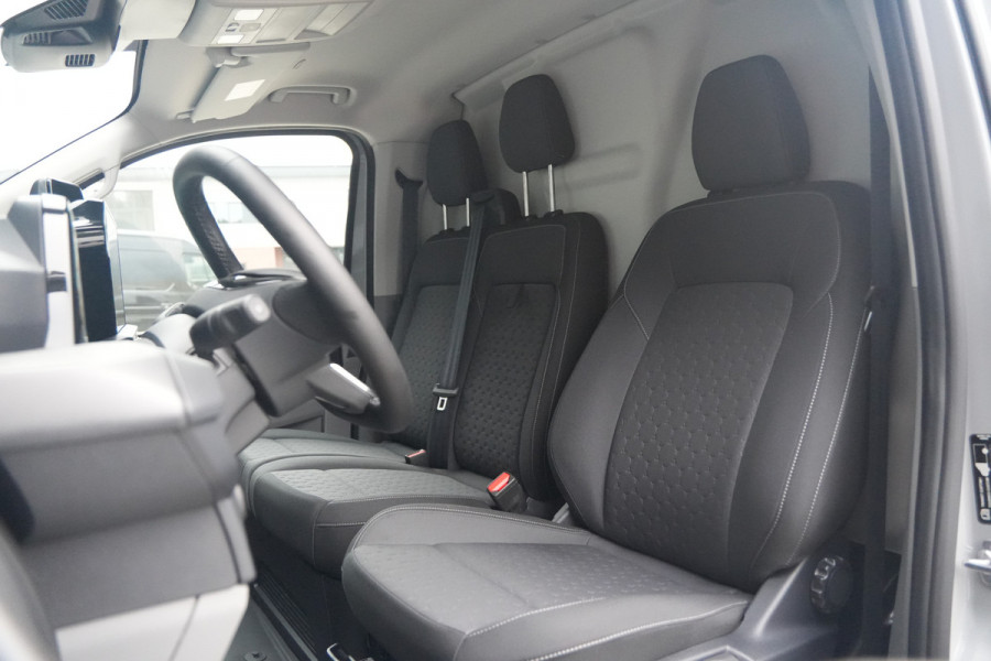 Ford E-Transit Custom 340 L2H1 Limited 71 kWh 218pk - Trekhaak - ACC - B&O - Navi - Stoel/Stuurverwarming - 360 Camera - Blindspot - Rijklaar