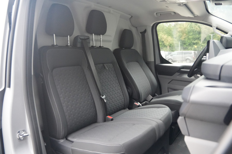 Ford E-Transit Custom 340 L2H1 Limited 71 kWh 218pk - Trekhaak - ACC - B&O - Navi - Stoel/Stuurverwarming - 360 Camera - Blindspot - Rijklaar