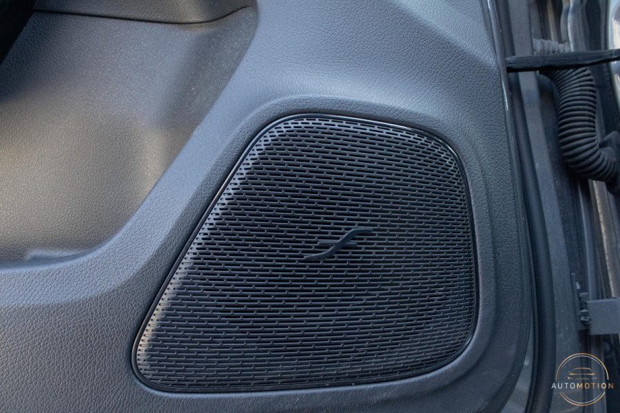 Mercedes-Benz A-Klasse 180 AMG Line PANO DIFFUSSER CAMERA BURMESTER