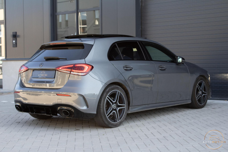 Mercedes-Benz A-Klasse 180 AMG Line PANO DIFFUSSER CAMERA BURMESTER