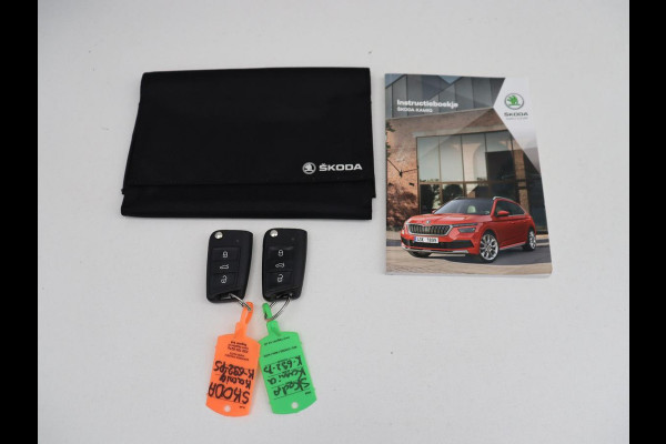Škoda Kamiq 1.0 TSI Active | Camera | Cruise control | Bluetooth | Carplay | DAB+ | Airco | Full LED