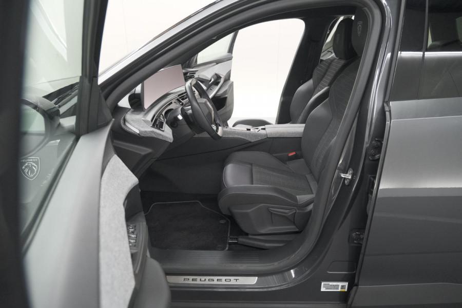 Peugeot 5008 1.2 Hybrid 136 GT 7p | Adaptieve Cruise Control | Camera | Elektrische Kofferklep | Stoelverwarming
