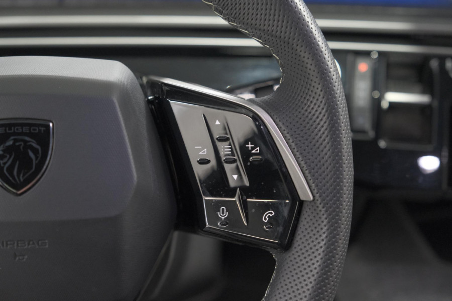 Peugeot 5008 1.2 Hybrid 136 GT 7p | Adaptieve Cruise Control | Camera | Elektrische Kofferklep | Stoelverwarming
