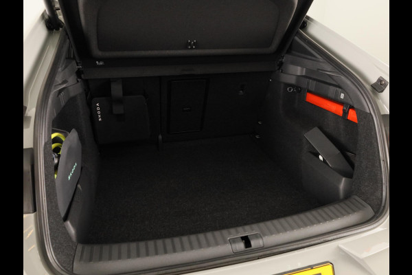 Škoda Enyaq Coupé RS 340pk 4x4 | Leder | 21 inch | DCC | MAXX pakket | Head up | Elek. stoelen | Canton Sound |
